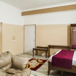 4* Hotel Sarao