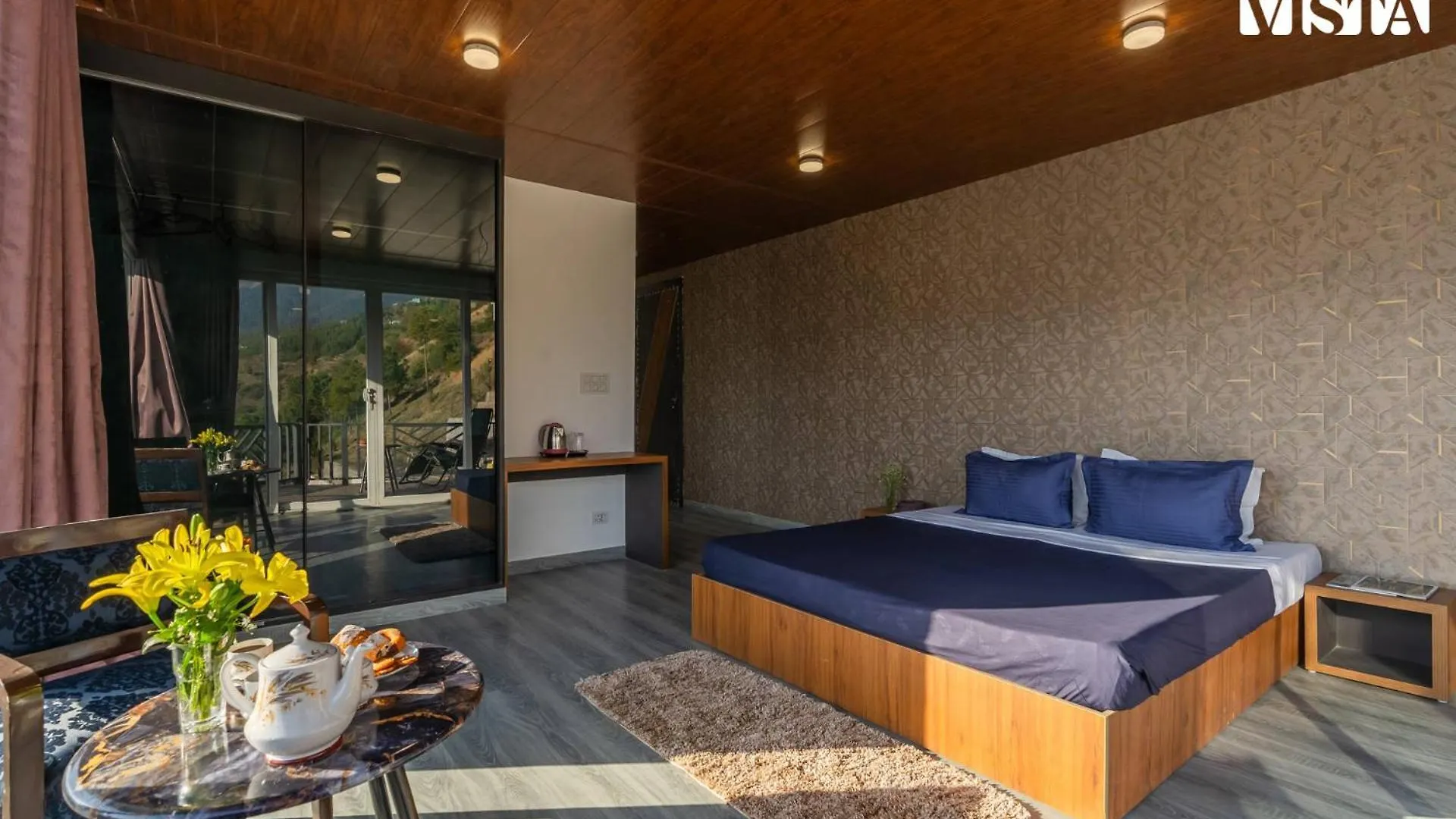 Stayvista At Orion Villa With Jacuzzi, Mountain View Shimla